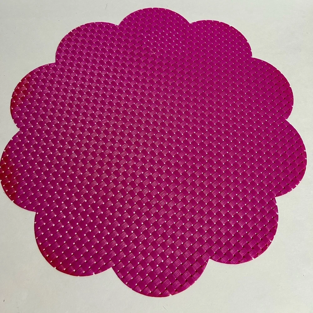 Fuchsia Pink Flower Scallop 14.8